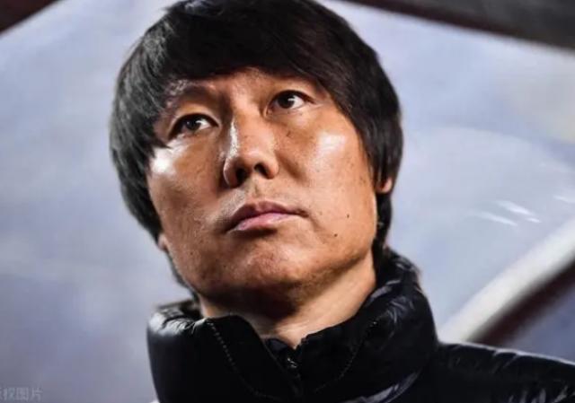 开云网站-李铁执教路：收买对手两度冲超 行贿成为国足主帅